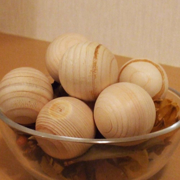 ヒノキの心と身体を癒してくれる6つの効果！おすすめヒノキグッズも 癒しモーメント