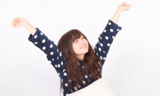 朝起きるのが辛い人が光目覚まし時計を取り入れるべき理由とは?