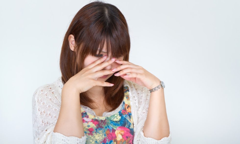 涙を流した後はなぜスッキリするの？泣くことによるメリットとは 癒しモーメント