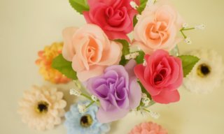 造花をアレンジする12の方法。参考になる秀逸なアイディア満載!