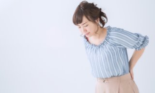 腰痛改善に効果的なおすすめの抱き枕はコレ!痛みを和らげる使い方も
